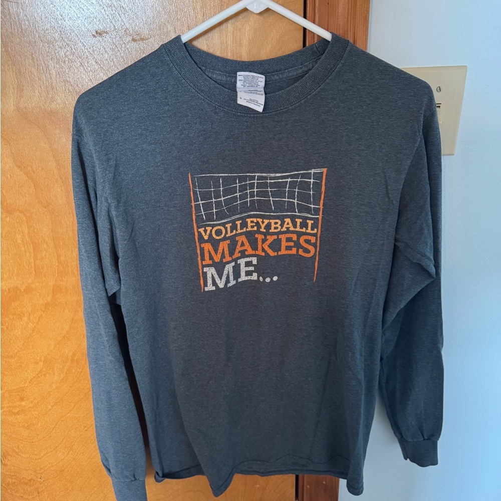 Gray Volleyball Graphic Long Sleeve Shirt